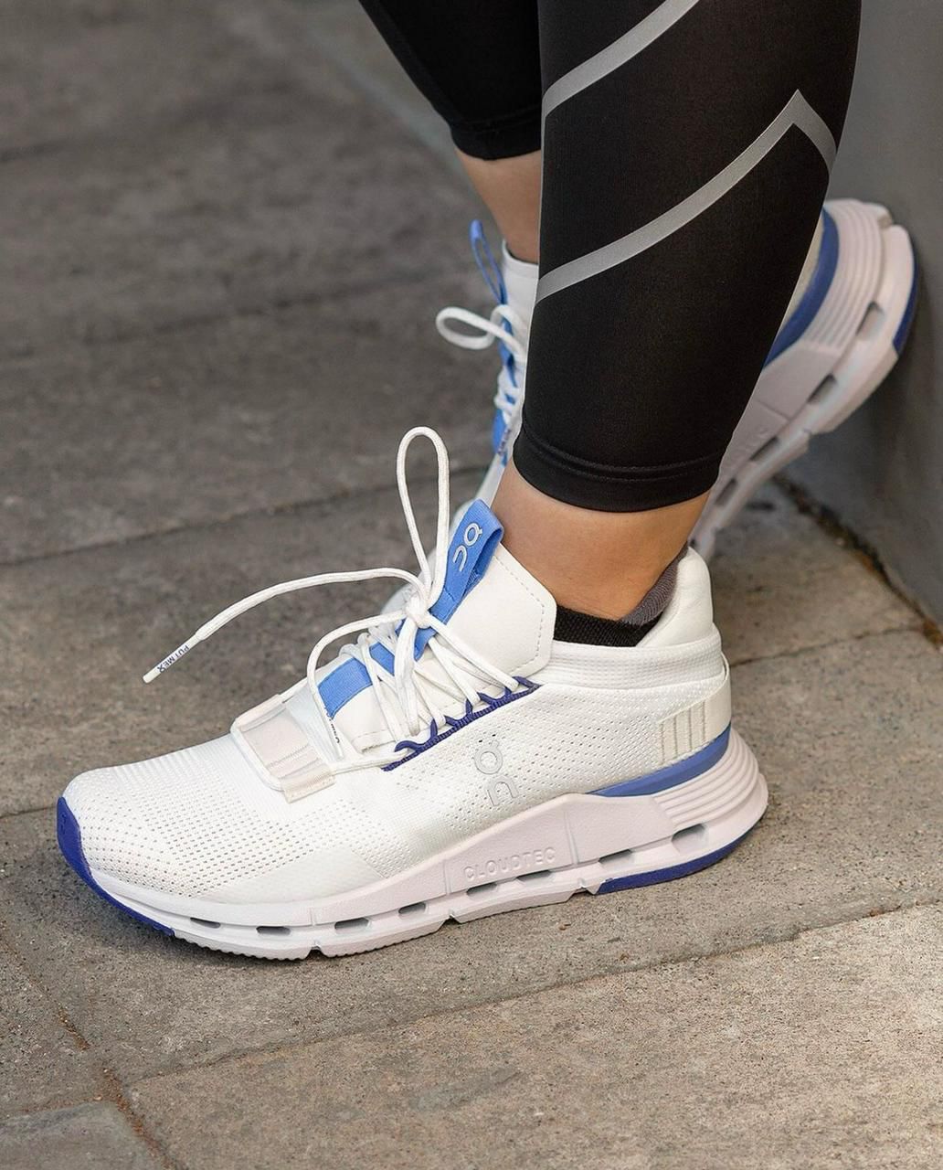 On Cloudnova Sneaker Undyed White